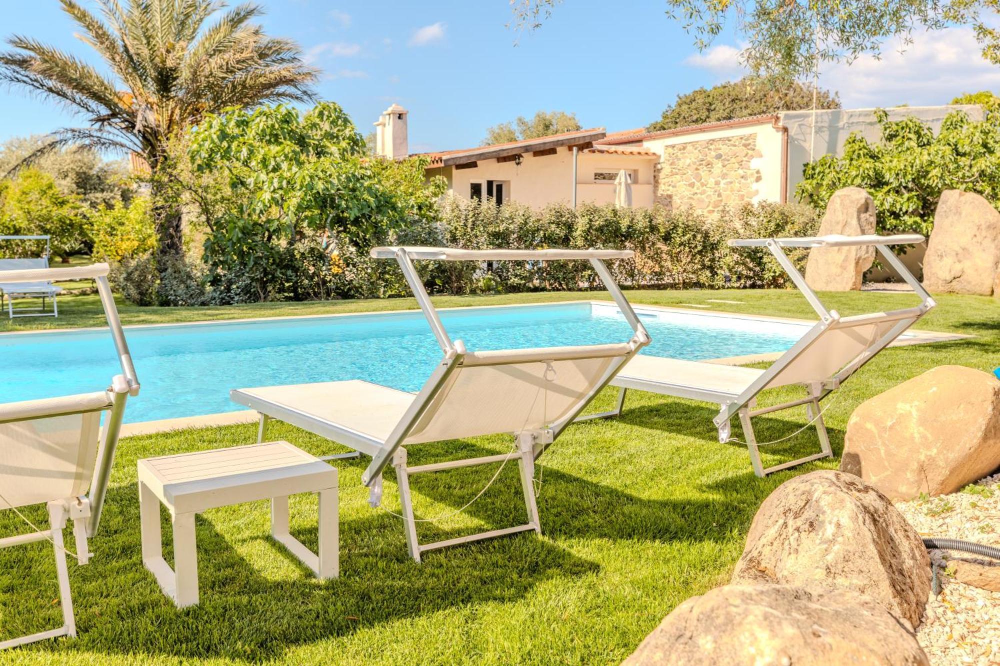 Stazzo San Teodoro La Quercia Piscina Condivisa 아파트 외부 사진